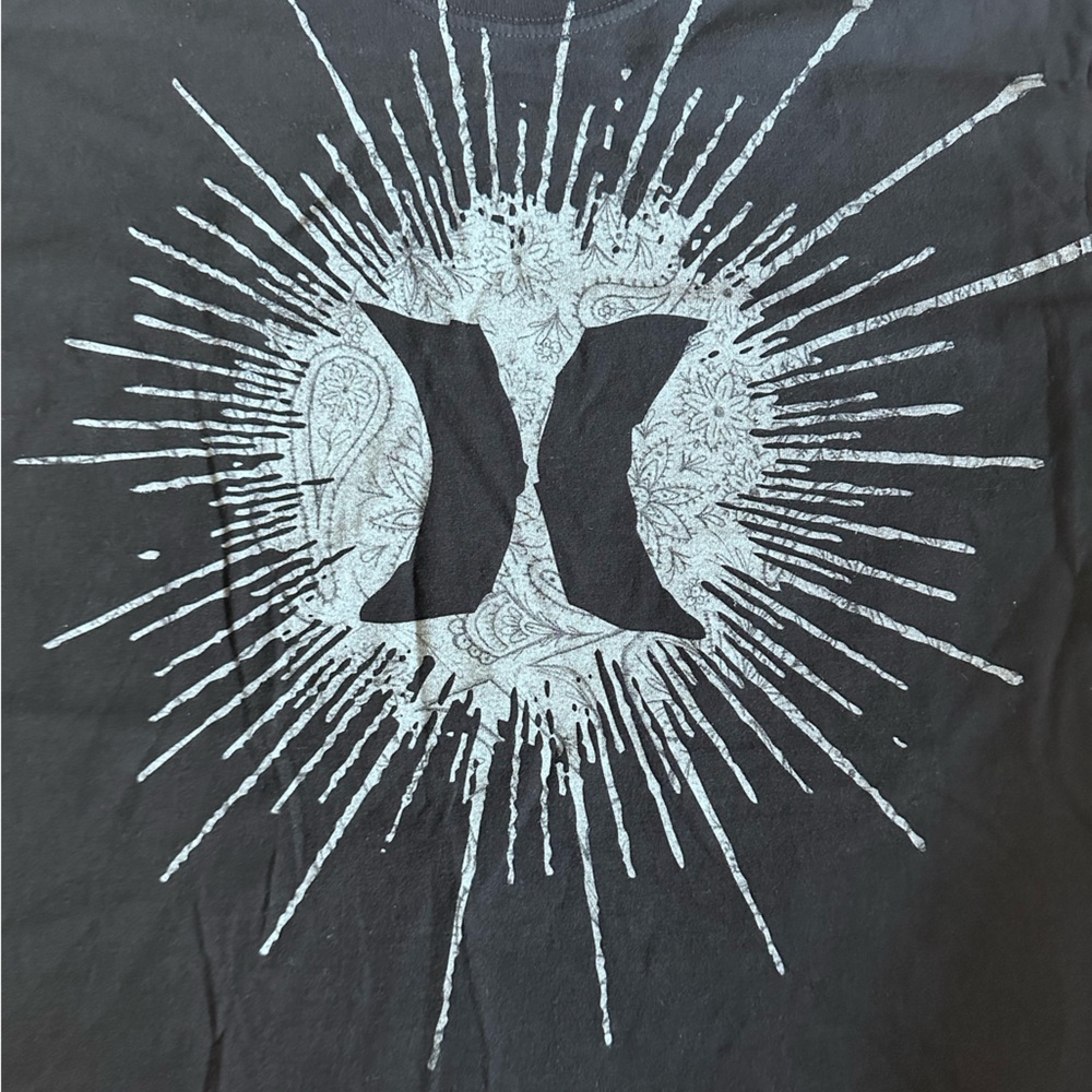 Vintage Y2K Hurley T-Shirt